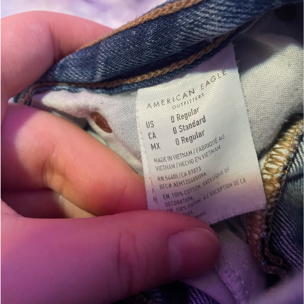american eagle mom jeans - Picture 2 of 3